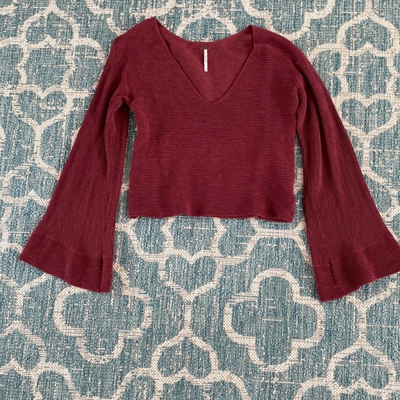 Free People Sweaters - FREE PEOPLE - Woman’s  Ribbed Sweater Size Small
